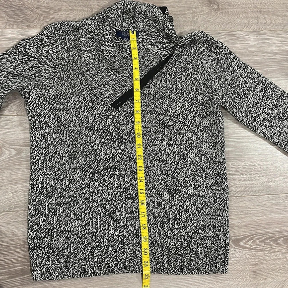 Chaps Sweater Asymmetrical Foldover Collar Turtleneck Black and White M - Picture 13 of 16